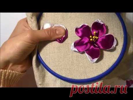 Красивый и простой цветок из атласной ленты /A beautiful and simple flower made from satin ribbon