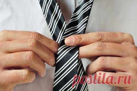 ВИДЕО: 9 стильных способов завязывать галстук - Лайфхакер