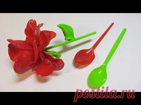 ▶ Tutorial: Plastic flowers. Flores de plástico. - YouTube