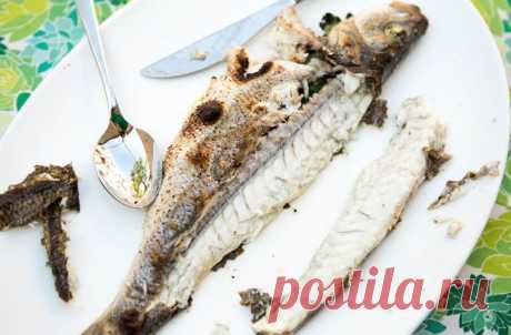 Как всего буквально за 30 секунд избавить жареную (вареную) рыбу от всех до единой косточки | Отчаянная домохозяйка | Пульс Mail.ru
