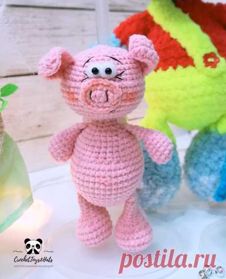 PDF Поросёнок Хрю-Хрю крючком. FREE crochet pattern; Аmigurumi doll patterns. Амигуруми схемы и описания на русском. Вязаные игрушки и поделки своими руками #amimore - свинка, поросёнок, свинья, поросенок, pig, swine, cerdo, maiale, Schwein, świnia, porco, domuz, sika, cochon, prase, gris, siga. Amigurumi doll pattern free; amigurumi patterns; amigurumi crochet; amigurumi crochet patterns; amigurumi patterns free; amigurumi today.