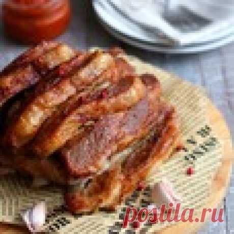 Свиная корейка с чесноком и пряностями Кулинарный рецепт