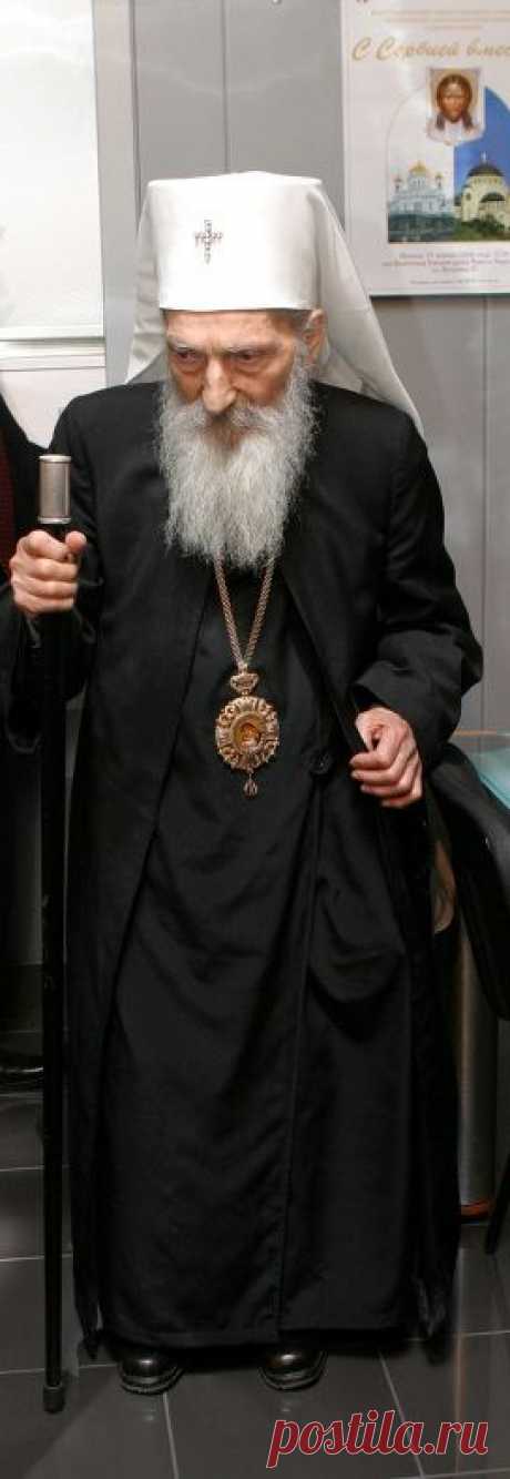 Истории, ставшие притчами: почему Патриарх Павел носил старые башмаки | РИА Новости