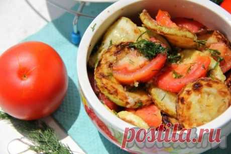 Салат с помидорами и жареными кабачками - рецепт с фото