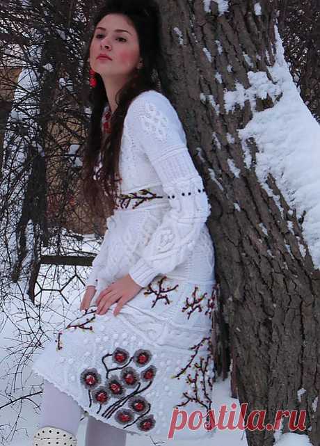 Iren Designs: Dress &quot;Mountain ash on snow&quot;
