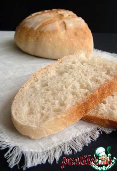 Простой пшеничный хлеб на закваске - кулинарный рецепт