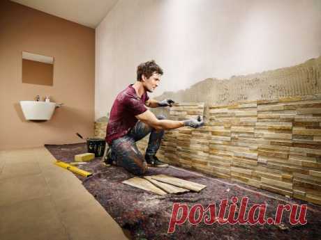 Облицовка стен декоративным натуральным и искусственным камнем в квартире и доме