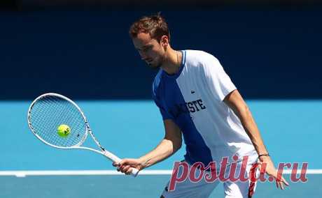 Эксперты оценили шансы россиян на Australian Open. В воскресенье, 14 января, в Мельбурне стартует первый турнир серии «Большого шлема» в 2024 году Australian Open. Как эксперты оценивают шансы российских теннисистов на турнире — в подборке «РБК Спорт»