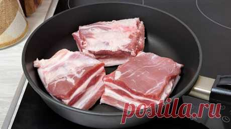 Как вкусно приготовить свиную грудинку на сковороде (делюсь рецептом) | Еда без повода | Дзен