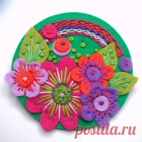 'OVER THE RAINBOW' FELT BROOCH PIN | Flickr - Photo Sharing!