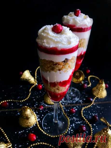 Holiday Cranberry Trifle with Spiced Rum (15 Minutes Dessert)