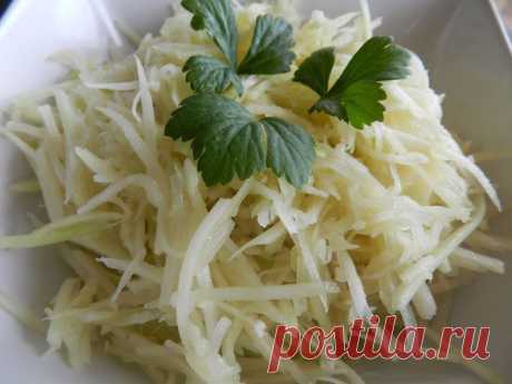 Салат из кольраби с имбирём — Вкусные рецепты