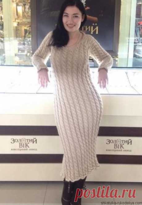 Платье со жгутами Платье со жгутами спицами. Модное платье спицами 2018 с описанием