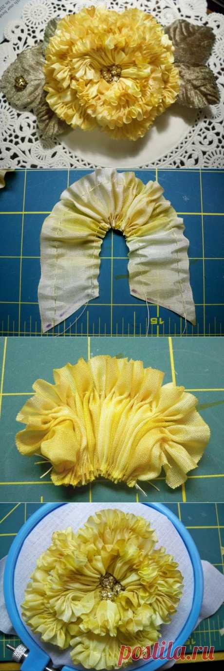 Роскошный многослойный цветок из ткани — Рукоделие
