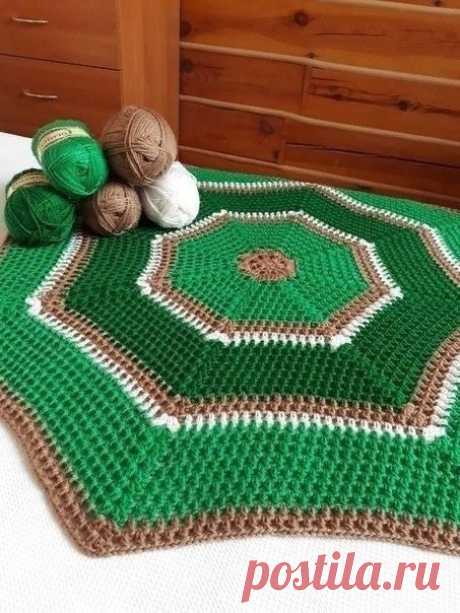 Зеленый коврик для дома