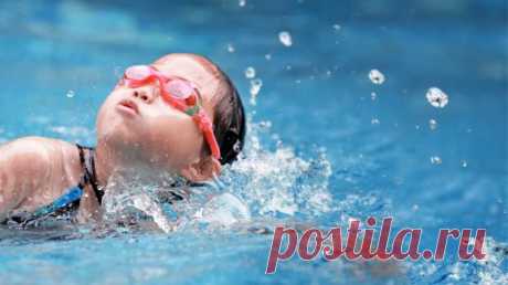 Как научить ребенка плавать: полезные рекомендации от профессиональных пловцов - Любопытно на Joinfo.ua