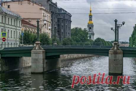 Пешая прогулка по Петербургу. Дворец, вазы и Нева (часть 1) | Hellen Geografic | Яндекс Дзен