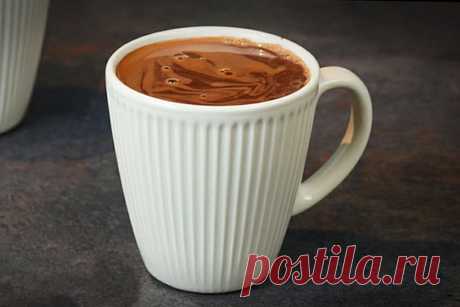 Улюблений гарячий шоколад в домашніх умовах: простий рецепт Ммм, неймовірна смакота.