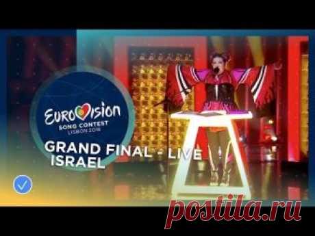 Израильтянка победила на «Евровидения-2018», покорив жюри песней, в которой она неподражаемо кудахчет (ВИДЕО)