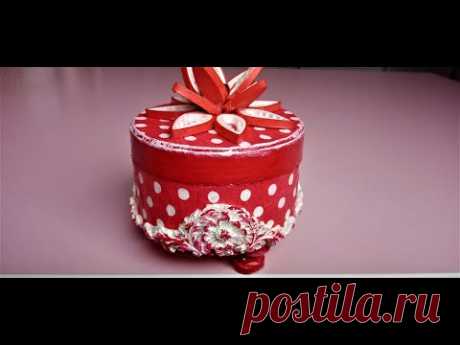 CUTIE  decorata cu pasta de portelan si quilling - BOX decorated with porcelain paste and quilling