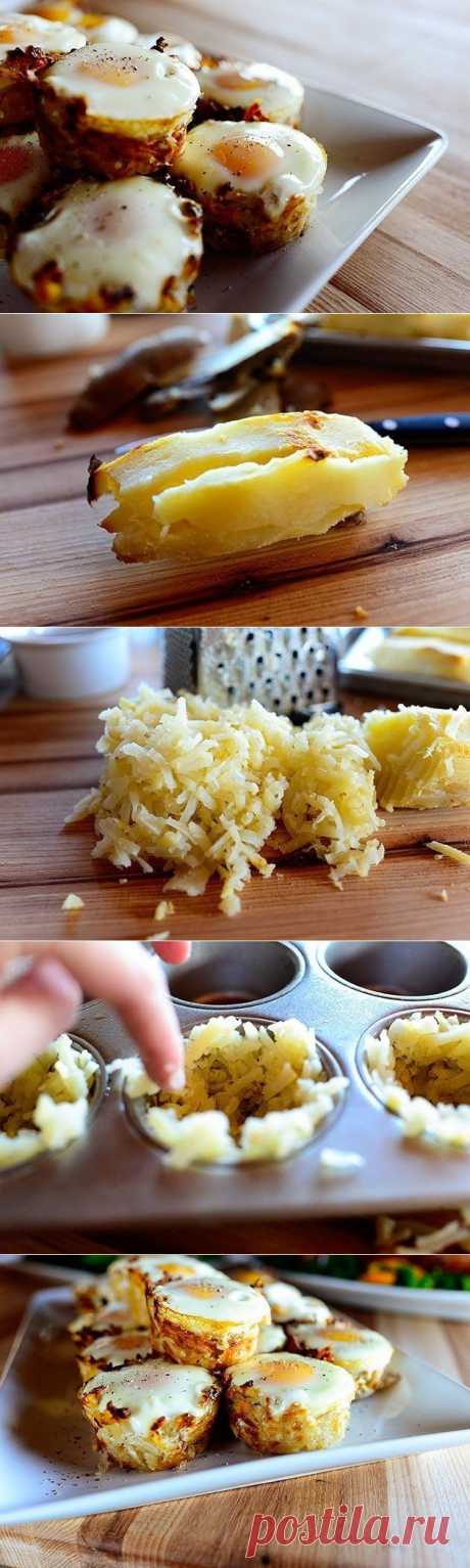 Как приготовить яичницы-глазуньи в картофельных корзиночках - рецепт, ингридиенты и фотографии