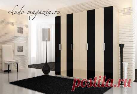Черно-белый глянцевый шкаф для одежды купить по цене 67 000 руб. в Москве — интернет магазин chudo-magazin.ru