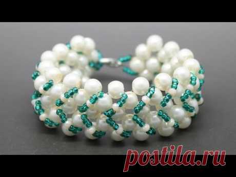 (99) Как сплести браслет из бусин и бисера своими руками DIY Bracelet from beads - YouTube
