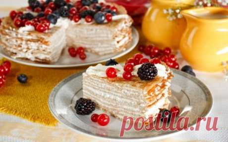 Блинный торт со сметанным кремом- рецепты вкусного десерта