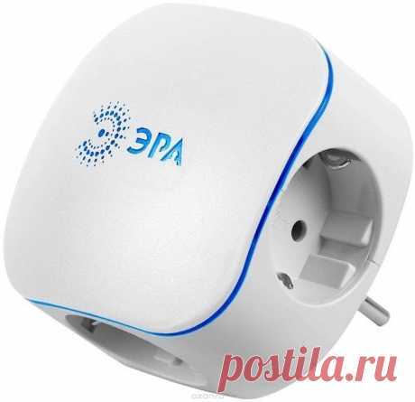 Тройник ЭРА SP-3e-USB с заземлением, 2 USB портами и голубой подсветкой