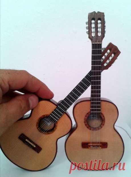 ​Бумажная гитара