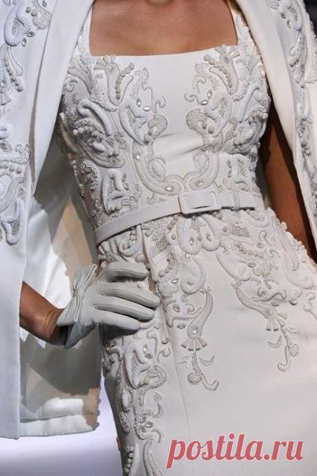 Ralph Russo Spring 2014