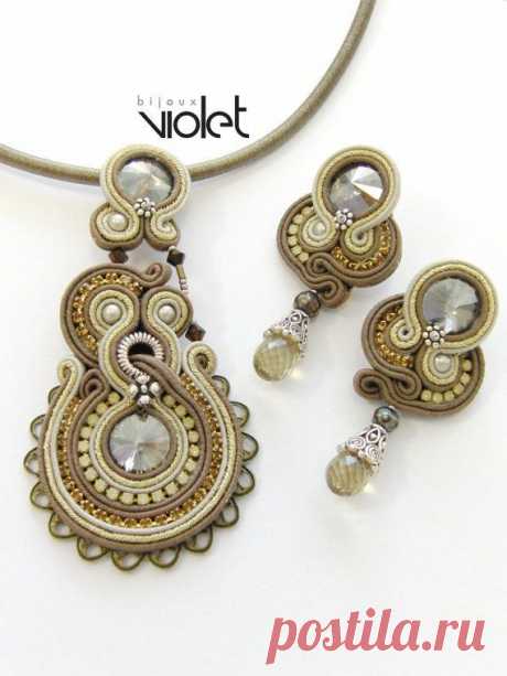 Soutache earrings and pendant with Swarovski crystals
