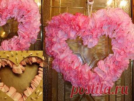 DIY: Heart Shaped Valentine's Wreath with Coffee Filters | Soccer Mom Style