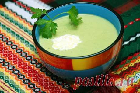 Суп из зеленого горошка: 10 прекрасных рецептов