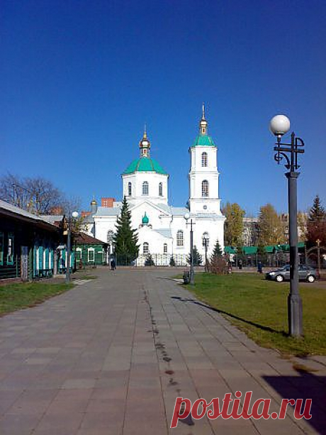 ул.Тарская,  Крестовоздвиженский собор