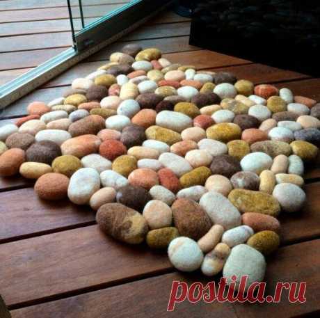 Колготки, шерсть и синтепон: делаем необычный "каменный" коврик в стиральной машине | Рекомендательная система Пульс Mail.ru