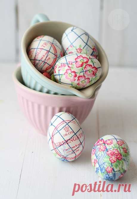 Easter eggs (decorated with paper napkins)