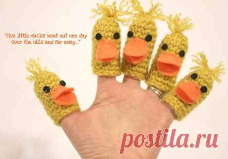 Repeat Crafter Me: 5 Little Ducks Finger Puppets