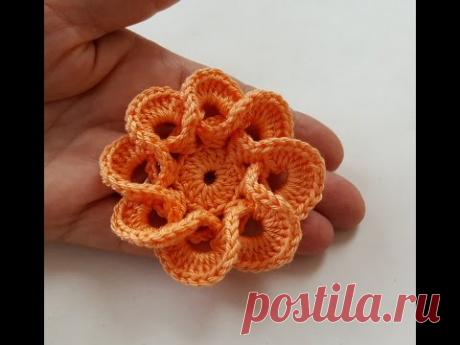 Crocheted flower 40