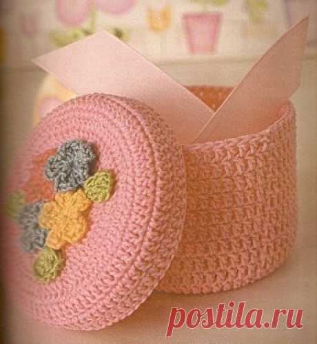 Корзиночка для косметических принадлежностей. Крючком. Схемы. / knittingideas.ru