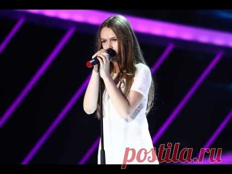 Kelly Clarkson - &quot;Because of You&quot;. Vezi interpretarea Evei Timuș, la Next Star!