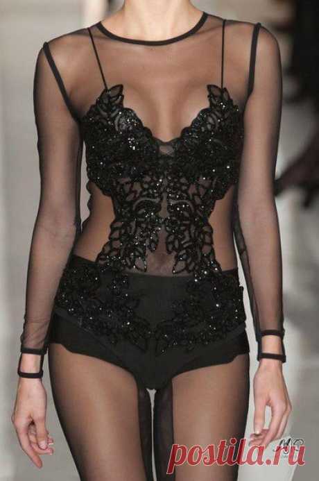 La Perla Haute Couture #looksimaFashion #style #instalook #lookoftheday #модныйобраз #стиль