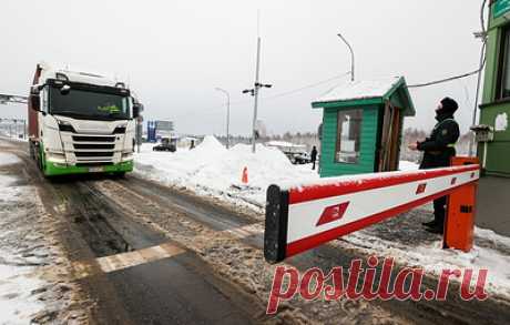 МВД Финляндии продлило закрытие КПП на границе с Россией до 11 февраля. Возможности подавать заявления о предоставлении международной защиты в пунктах пересечения границы на сухопутной границе между двумя странами нет