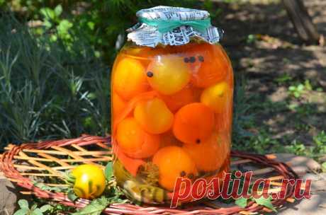 Маринованные желтые помидоры на зиму - рецепт с фото