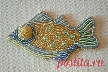 Images By Sara Coppedge On Bead Embroidery  0FD May 10, 2018 - This Pin was discovered by Sara Coppedge. Discover (and save!) your own Pins on Pinterest