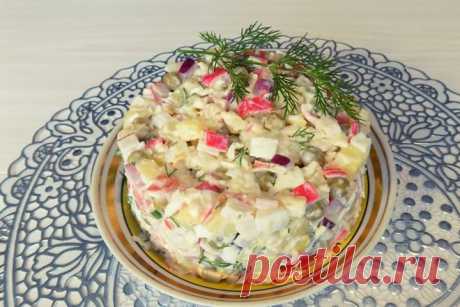 Крабовый салат с яйцами, зеленым горошком и картофелем, рецепт с фото и видео — Вкусо.ру