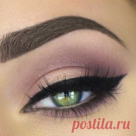 21 Stunning Makeup Looks for Green Eyes – CherryCherryBeauty