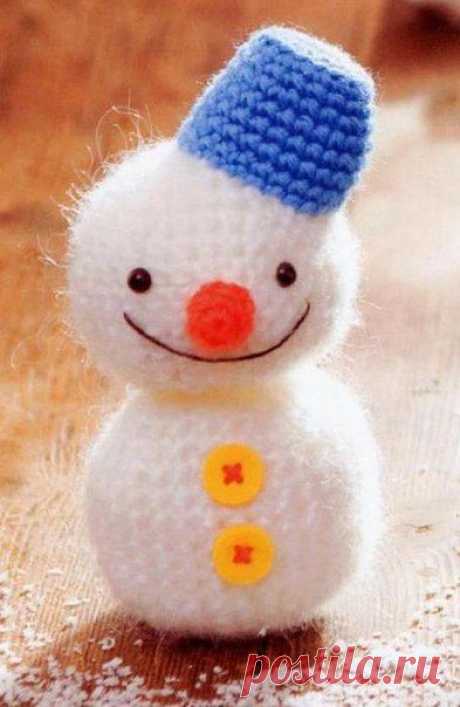 Снеговик крючком со схемами. новогодние игрушки своими руками | Домоводство для всей семьи