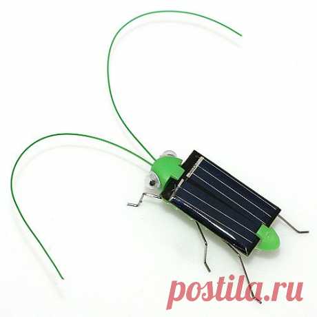 Funny Solar Energy Powered Crazy Grasshopper Toy