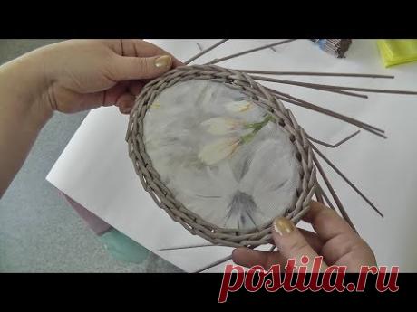 Как оплести донышко для корзины из газетных трубочек